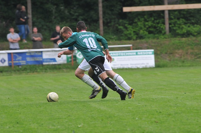 马拉松亲密事件拍摄者称不敢看评论：感觉很恐怖.